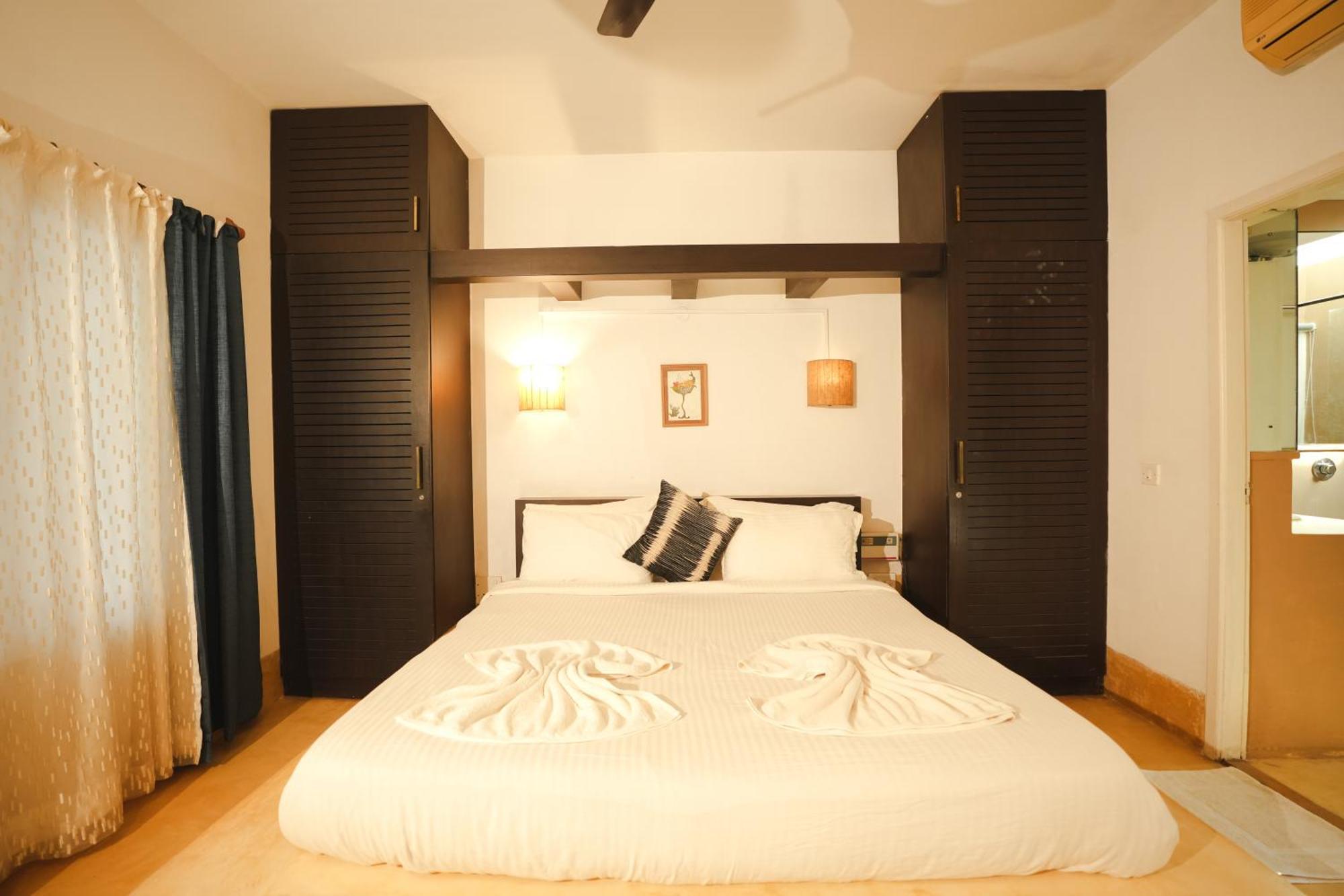 Villa M - Solitude 2 Candolim Goa 3Bhk, Pool Facing, Near Beach, Free Breakfast, Free Wifi And Prime Location Exterior foto